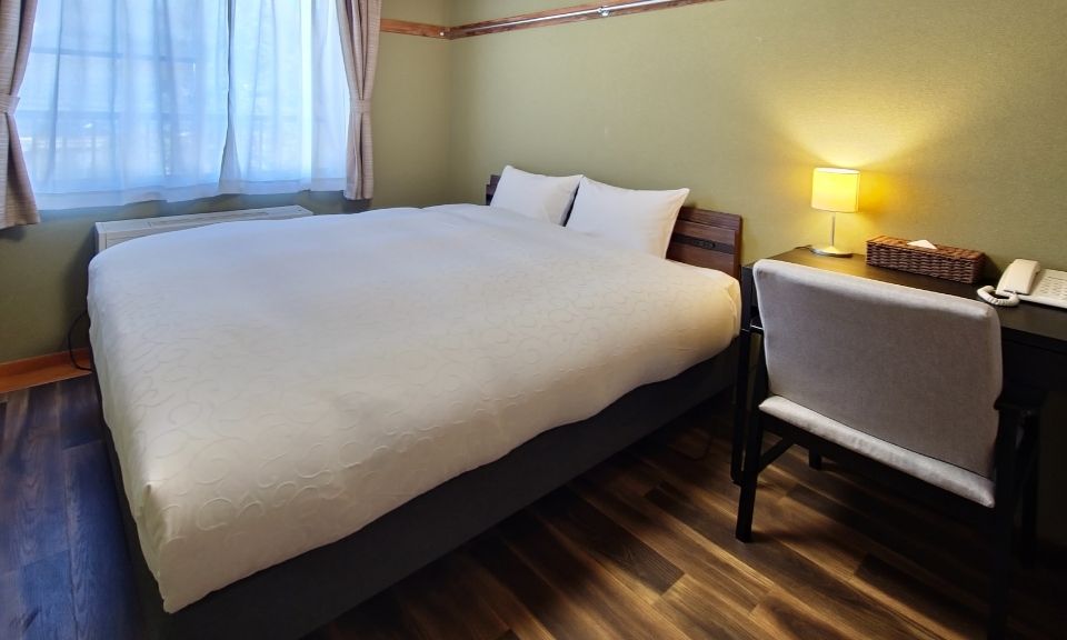 Summit Views Hakuba Double Room