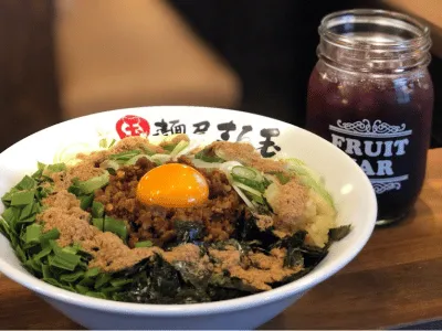 Marutama, one of Hakuba restaurants in Echoland