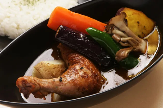 Soup curry at Tsubara Tsubara, one of Niseko Restaurants