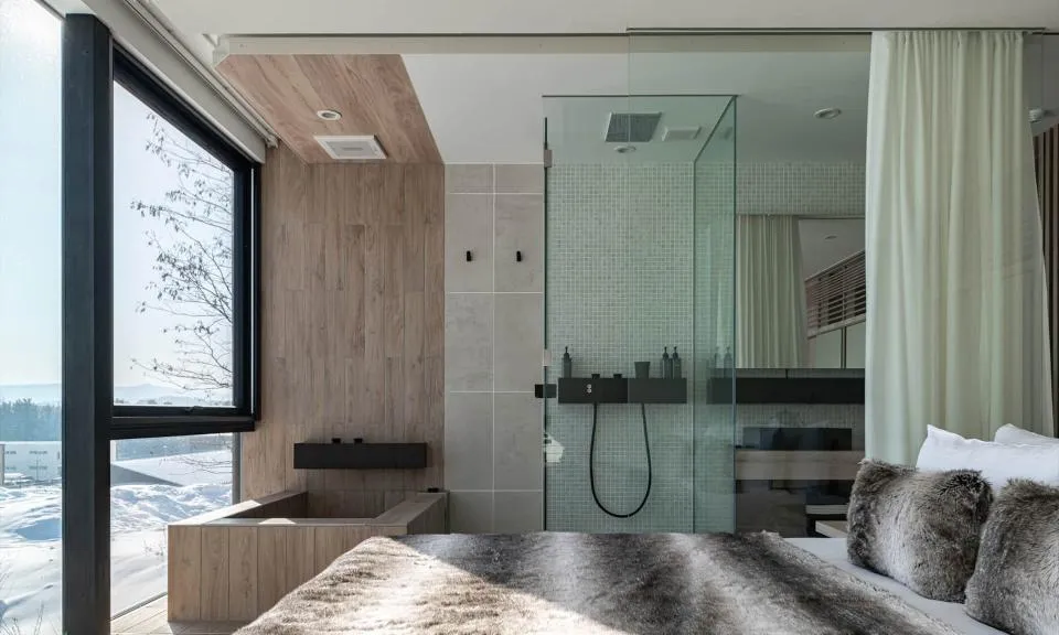 YAMA NO OTO BEDROOM AND BATHROOM