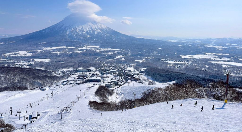 niseko youtei view snow report