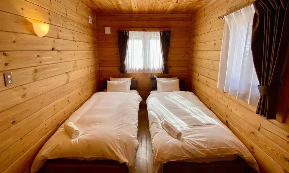 HAL Cottage Bedroom