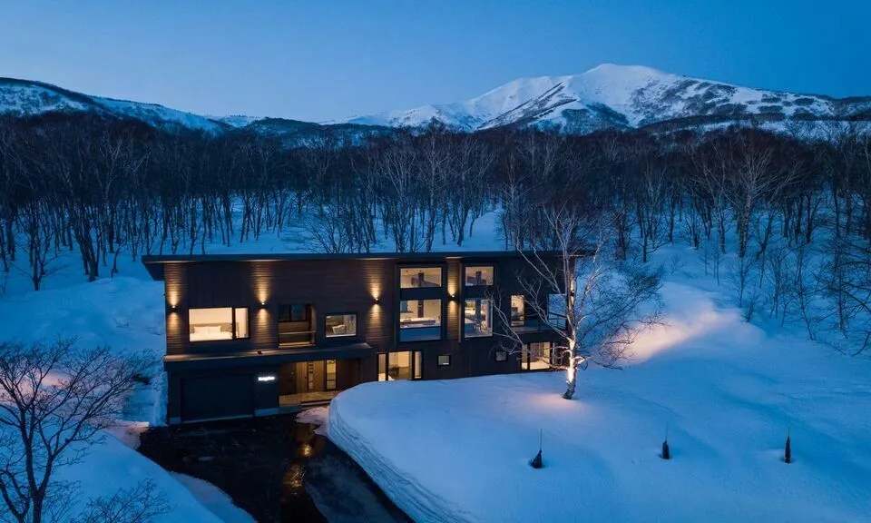 SONG SAA CHALET NISEKO Exterior