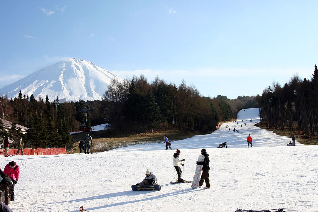 Fujiten Snow Resort Near Tokyo