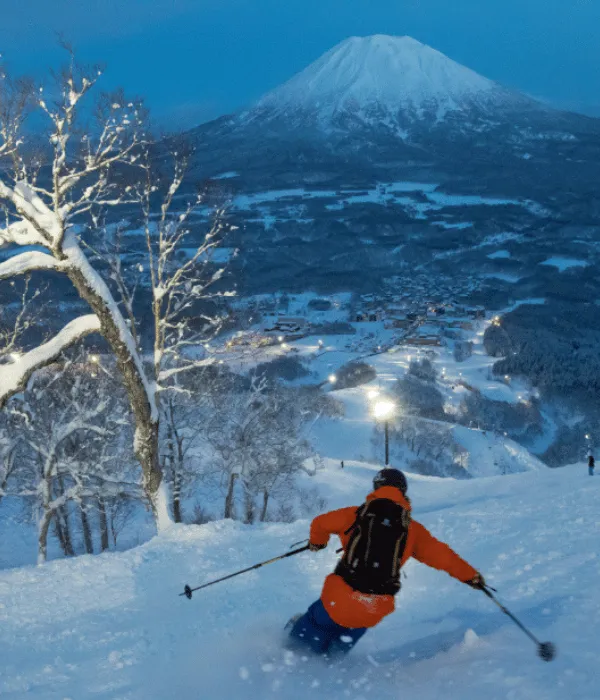 Niseko Night Skiing with Yotei View
