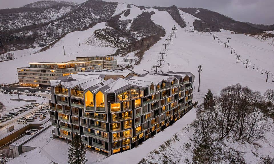 MUWA NISEKO ski in ski out hotel exterior