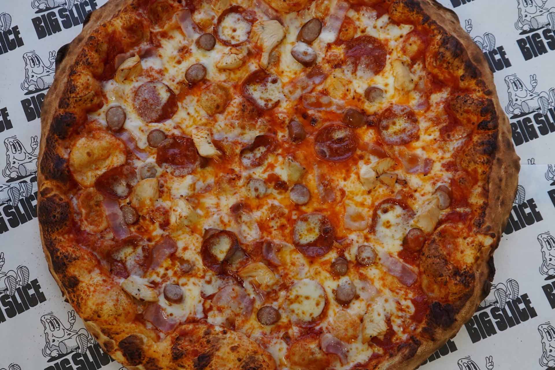 Big Slice Pizza Hakuba