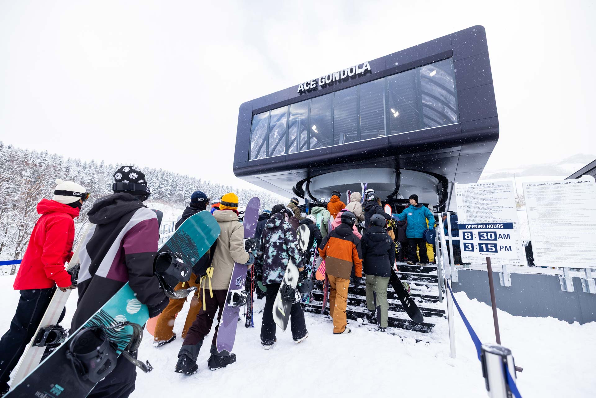 Opening Day - New Ace Gondola in Hirafu