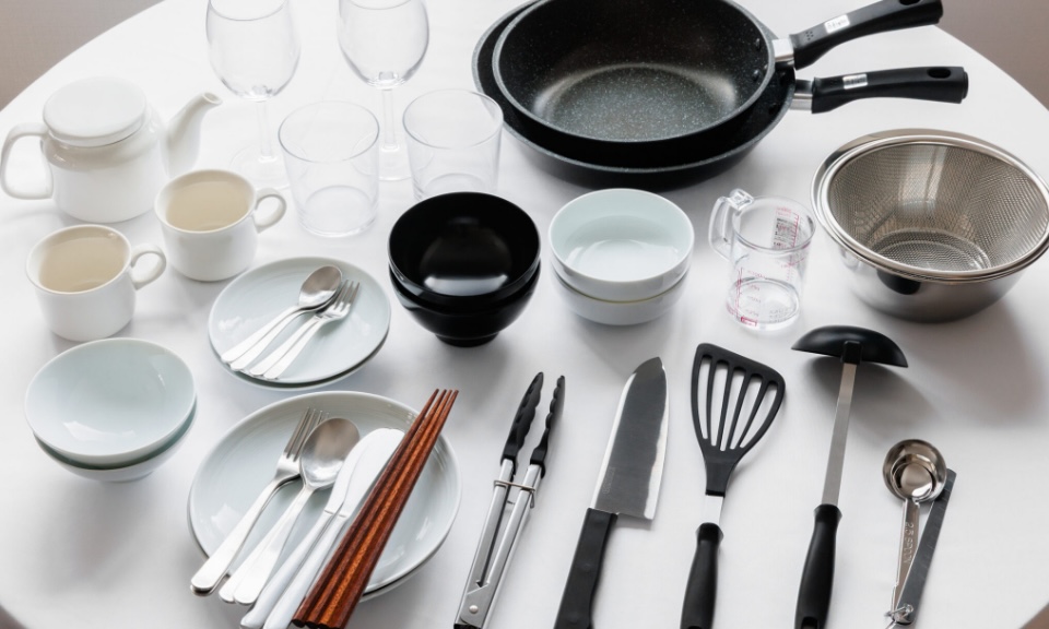 Kado Hakuba Utensils