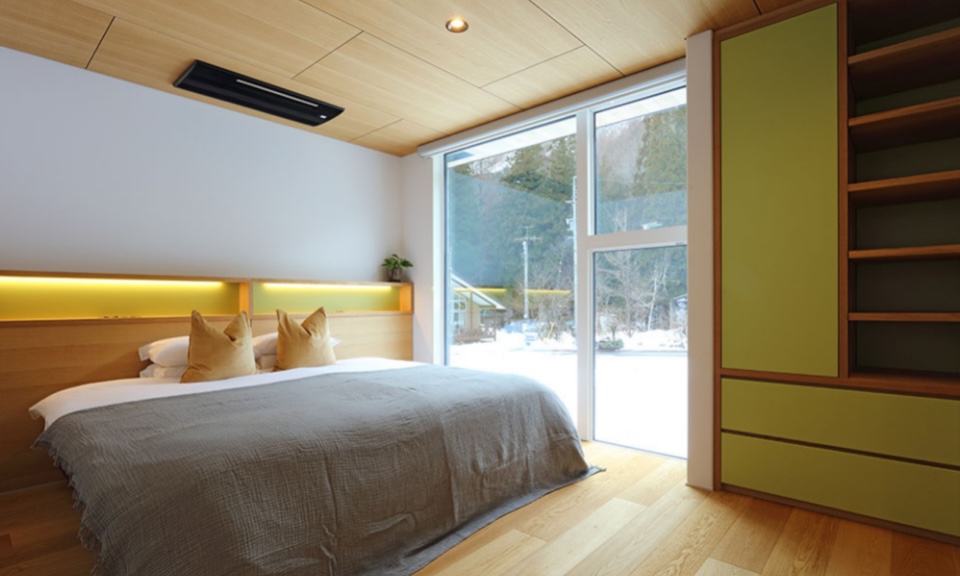 Silver Peak Chalet Bedroom - King