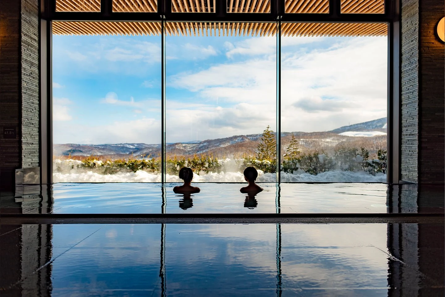 Japan Ski Stays with Onsen